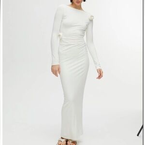 NWT Nocturne wide collar white long dress with open back